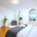 וילה Stone Majestic W Pool - Center *
