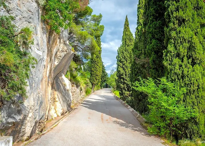 Stone Majestic W Pool - Center Villa Split