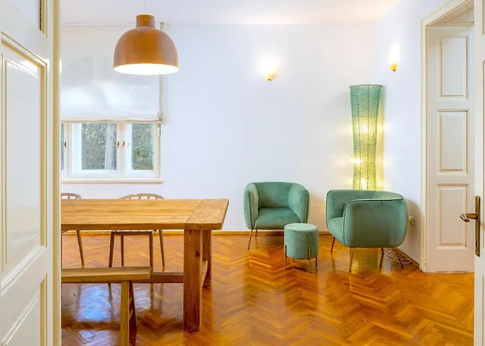 Stone Majestic W Pool - Center Villa Split