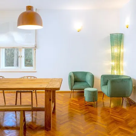 Stone Majestic W Pool - Center Vila Split